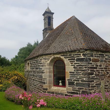 Gite Atypique Dans Une Chapelle Briec Экстерьер фото