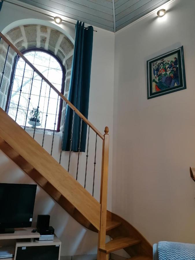 Gite Atypique Dans Une Chapelle Briec Экстерьер фото