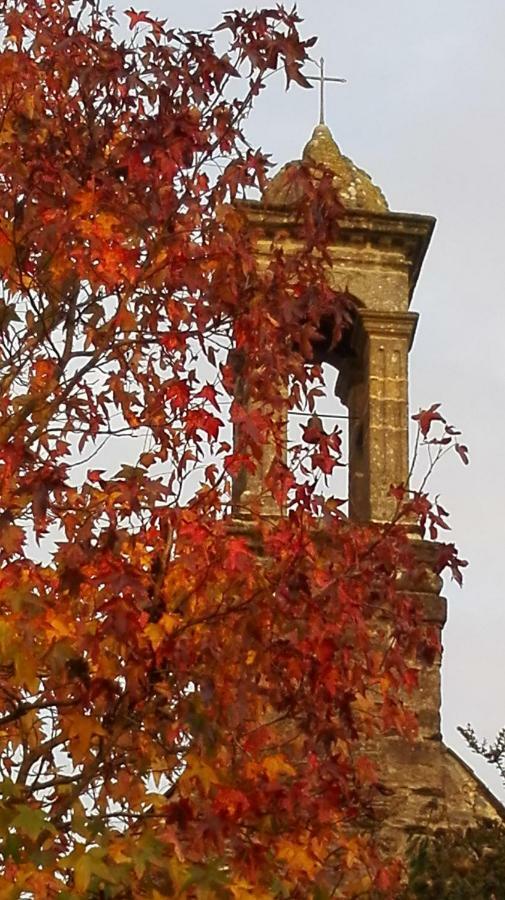 Gite Atypique Dans Une Chapelle Briec Экстерьер фото